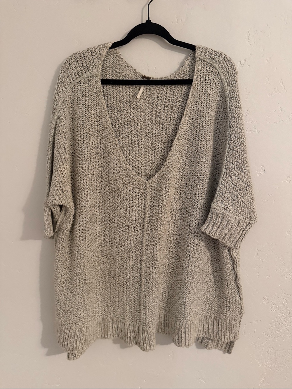 Free people v neck oversized sweater sz medium